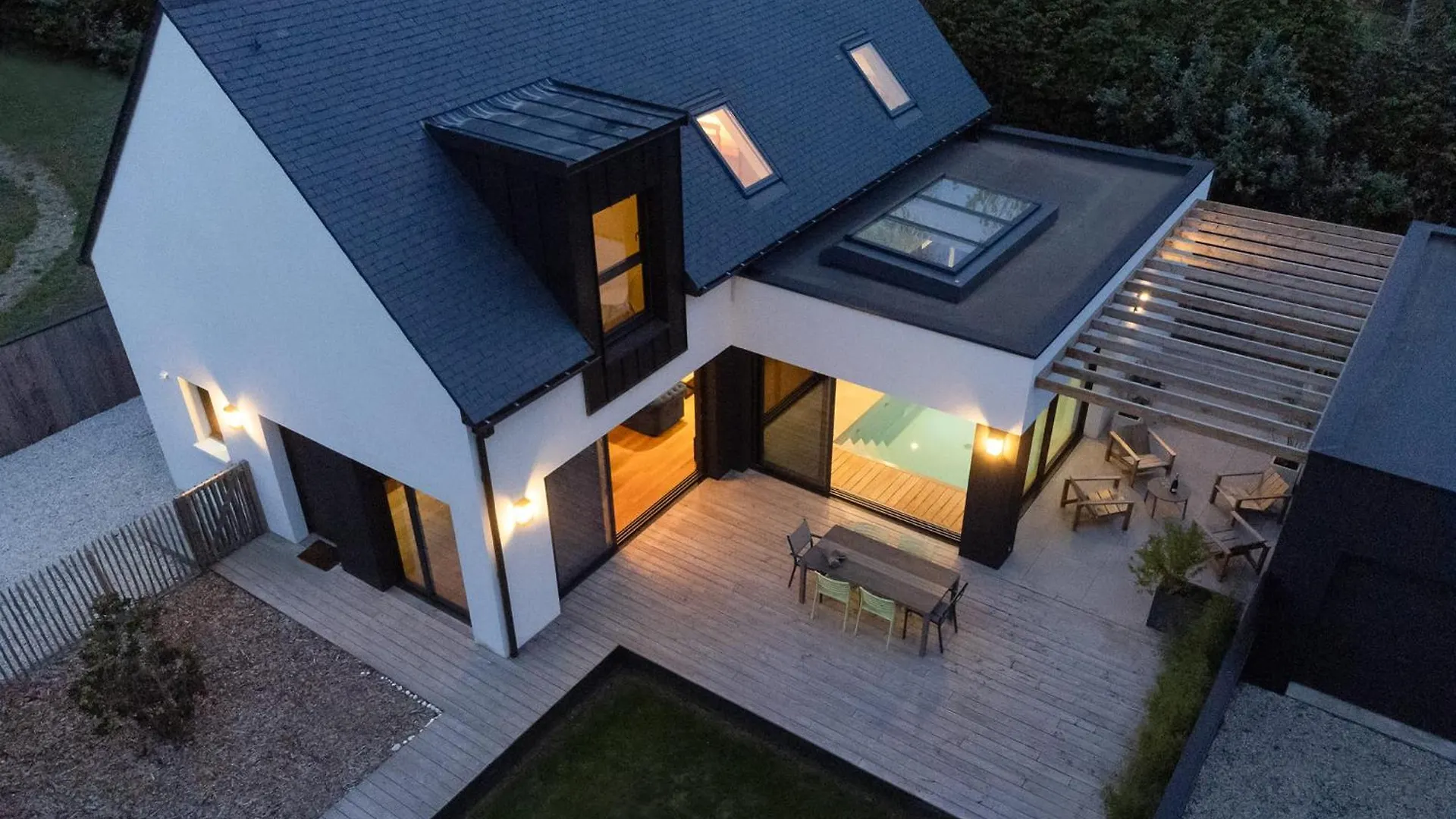 Villa Odet O Bord De L'O Комбри Дом отдыха